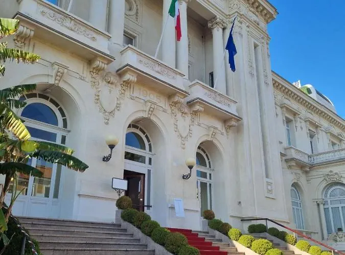 Eurosanremo شقة *
